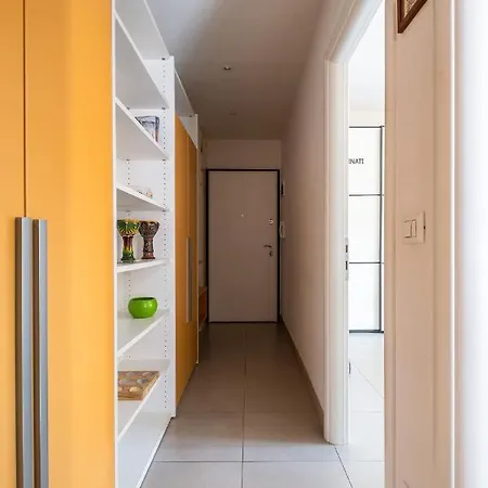 Bergonzoni Modern By Wonderful Italy Apartment *